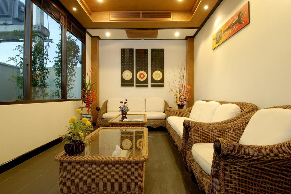 The Iris Pool Villa Rawai Room photo
