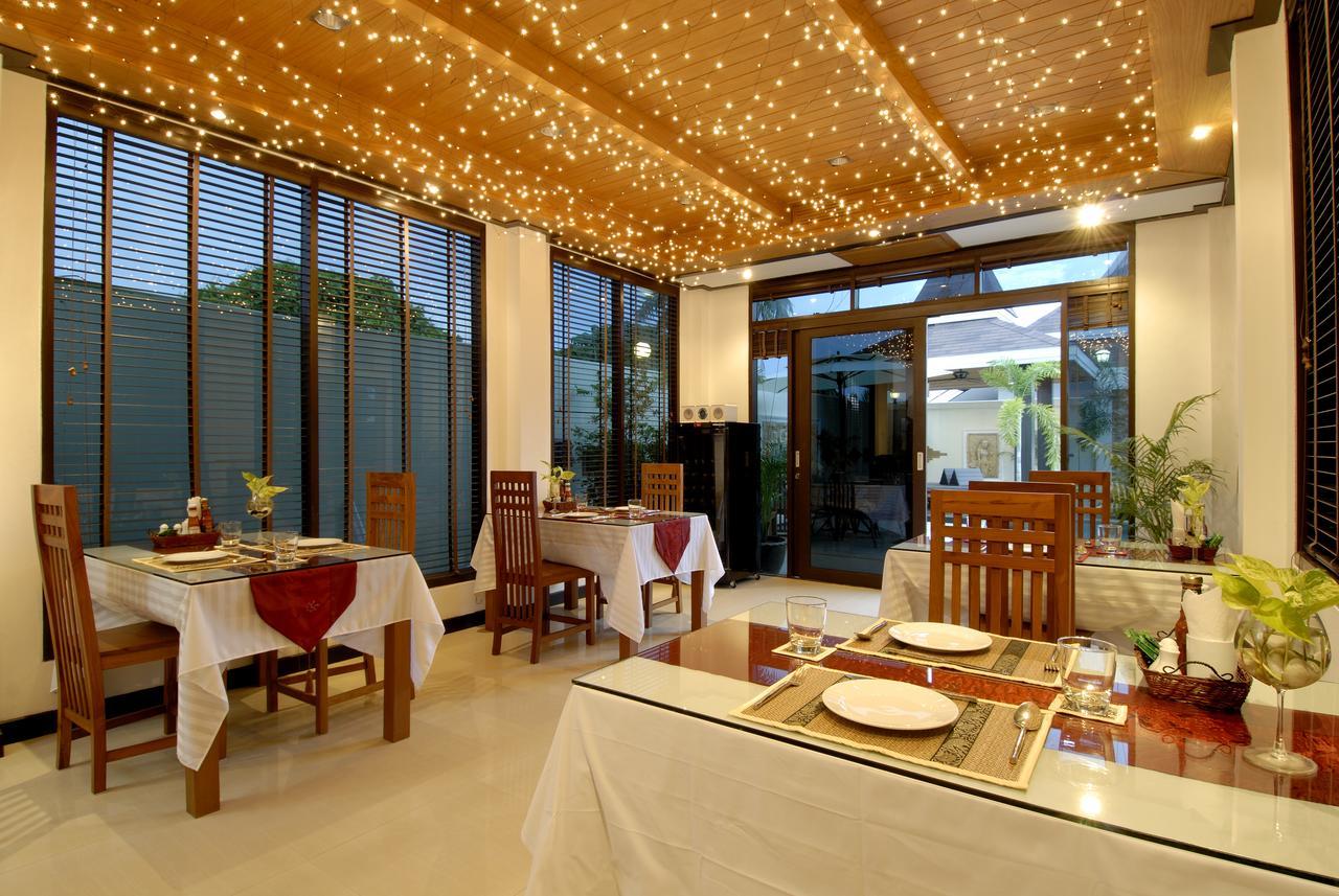 The Iris Pool Villa Rawai Exterior photo